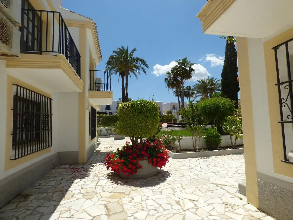 Dos Hermanas Vera Coast Apartment